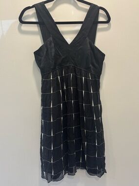 Vintage 2007 Express 100% Silk Dress Y2K Whimsigoth Romantic Occasion Dress
